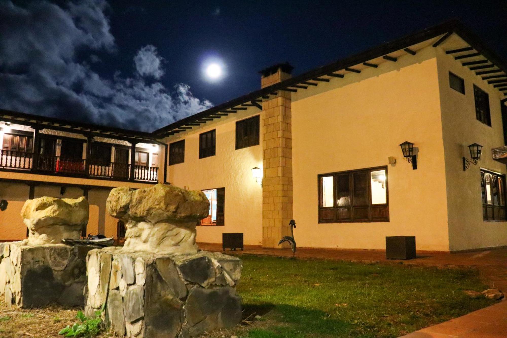 Casona Quesada Hotel Suesca Exterior photo