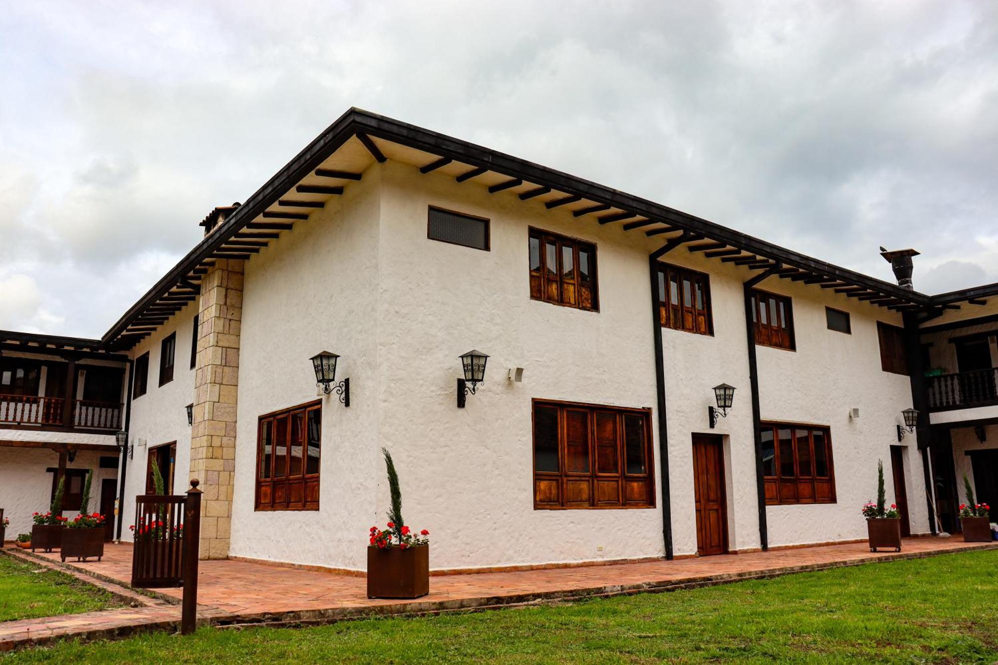 Casona Quesada Hotel Suesca Exterior photo